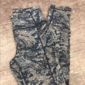 Lululemon paisley leggings size 4